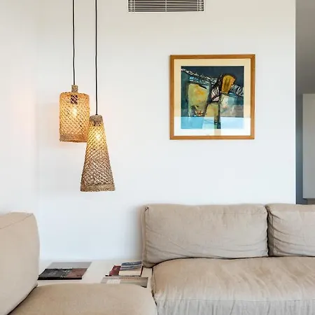 Baixa - * Es Canutells