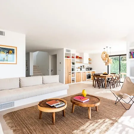Villa Baixa -