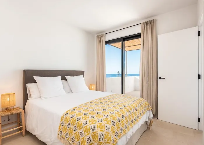 Vila Baixa - Es Canutells *